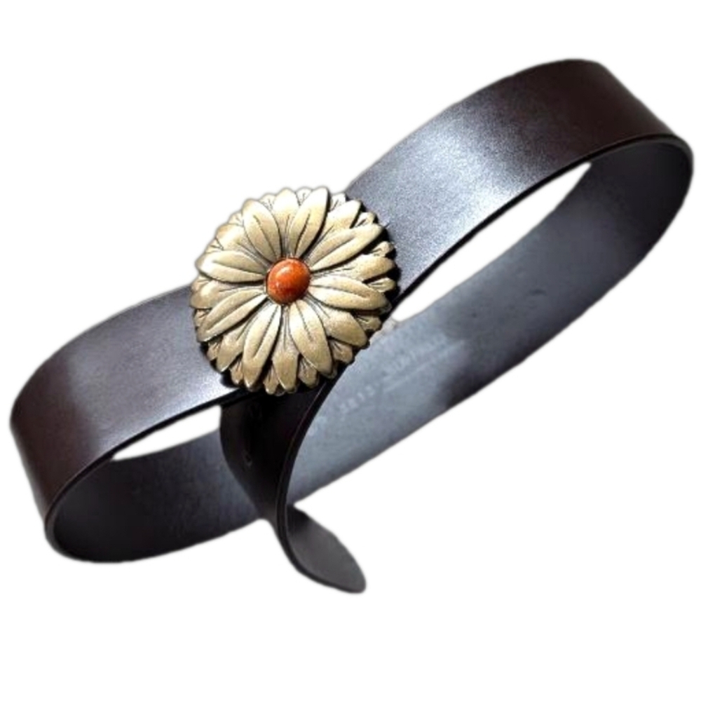 Buffalo bonded faux leather belt large brass like buckle flower sz S/M